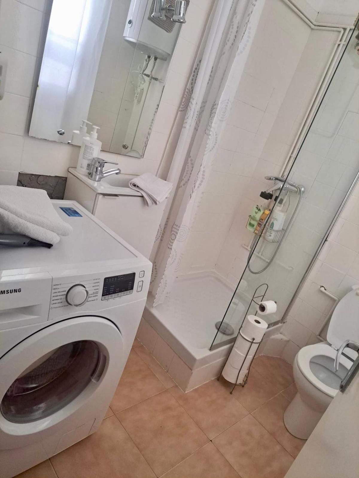 Habitacion Para Grupos Y Familias Hasta 8 Barcelona Zewnętrze zdjęcie